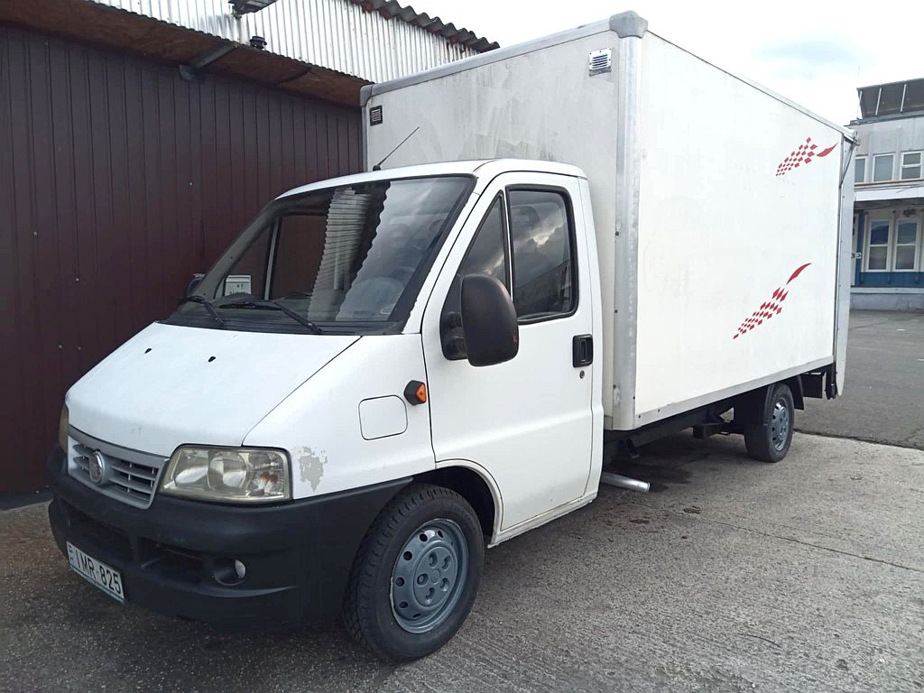 Kisteherautó bérlés Győr